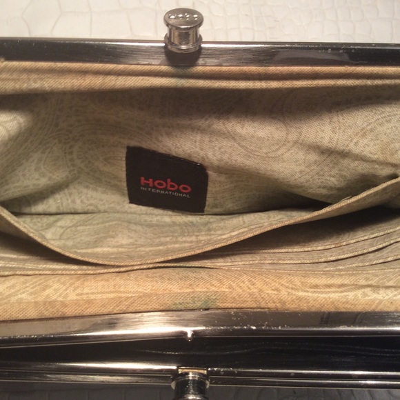 Hobo leather double kiss wallet - Picture 4 of 6